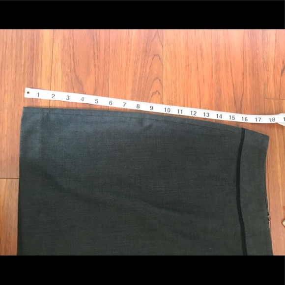 P00 Banana Republic Charcoal Suit Skirt - Picture 6 of 6